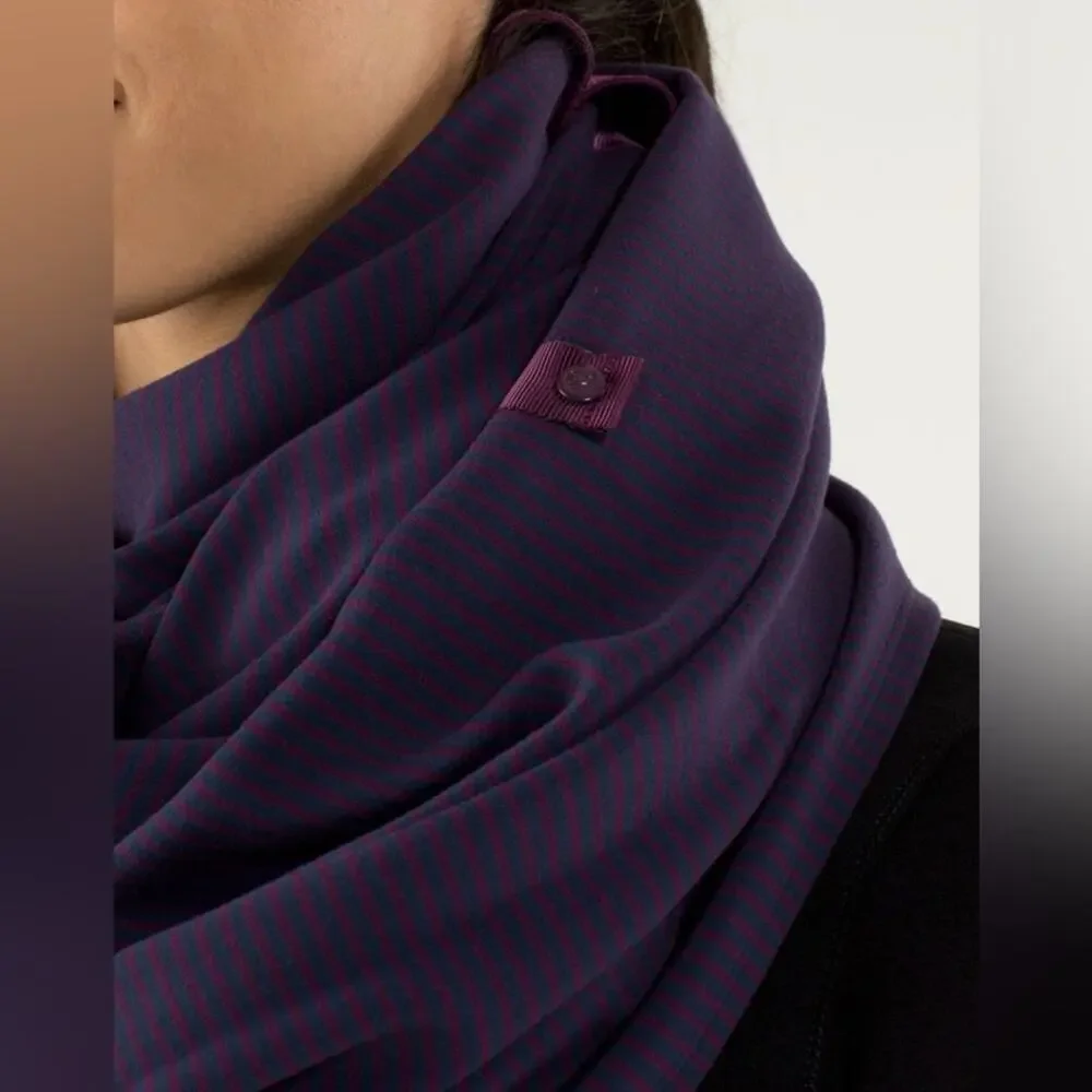 Lululemon Athletica Vinyasa Scarf *Rulu Hyper Stripe Plum / Plum O/S